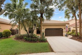 10481 NW 17th Street, Plantation, FL 33322