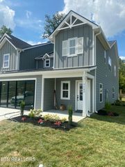 7381 Sun Blossom Lane 103, Knoxville, TN 37924