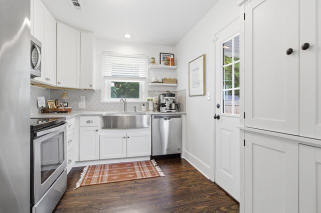 5086 Chateau Avenue, North Charleston, SC 29405