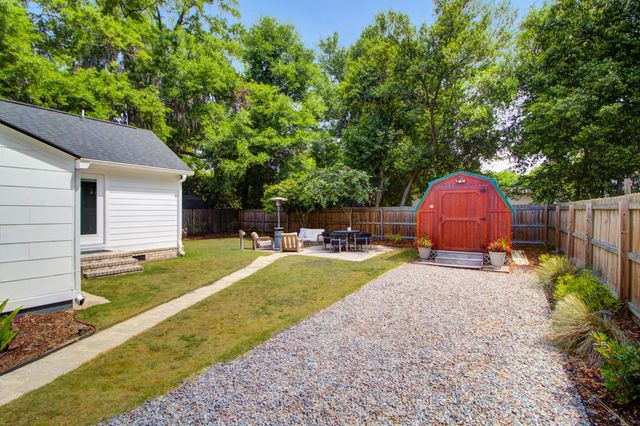 5086 Chateau Avenue, North Charleston, SC 29405