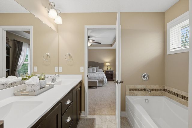 14264 Ailesbury Court, Rosemount, MN 55068