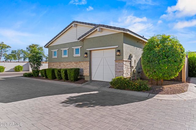 17221 W DARTMOUTH Street, Surprise, AZ 85388