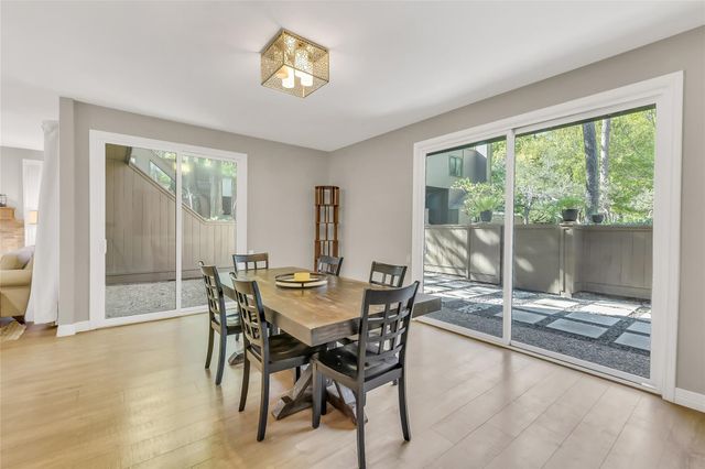 271 Litchfield Lane, Houston, TX 77024