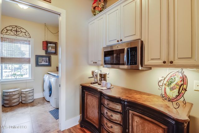 6261 Pontiac Drive, Kiln, MS 39556
