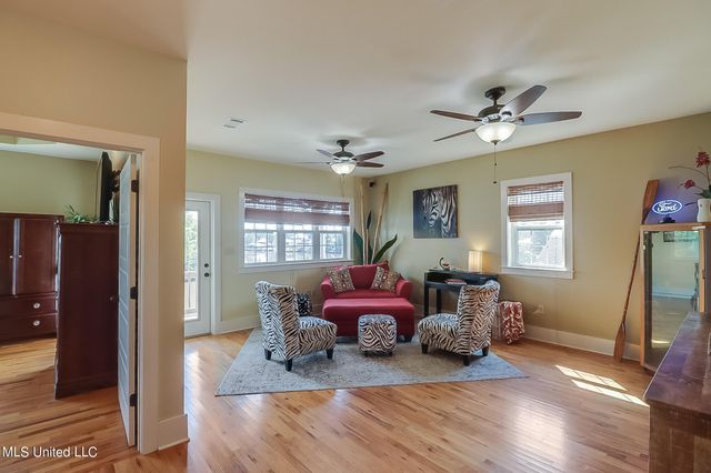 6261 Pontiac Drive, Kiln, MS 39556