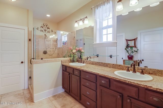 6261 Pontiac Drive, Kiln, MS 39556