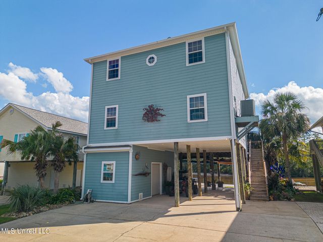 6261 Pontiac Drive, Kiln, MS 39556