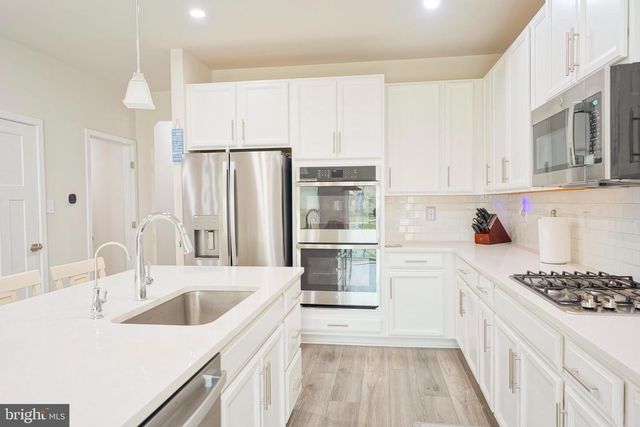43 PRATT, Lawrence Township, NJ 08648
