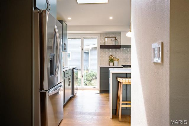 11814 Claychester Drive, Des Peres, MO 63131