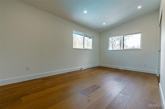 11814 Claychester Drive, Des Peres, MO 63131