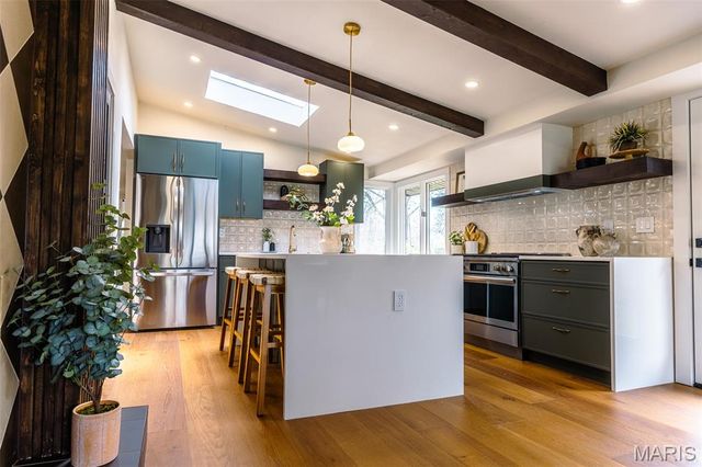 11814 Claychester Drive, Des Peres, MO 63131