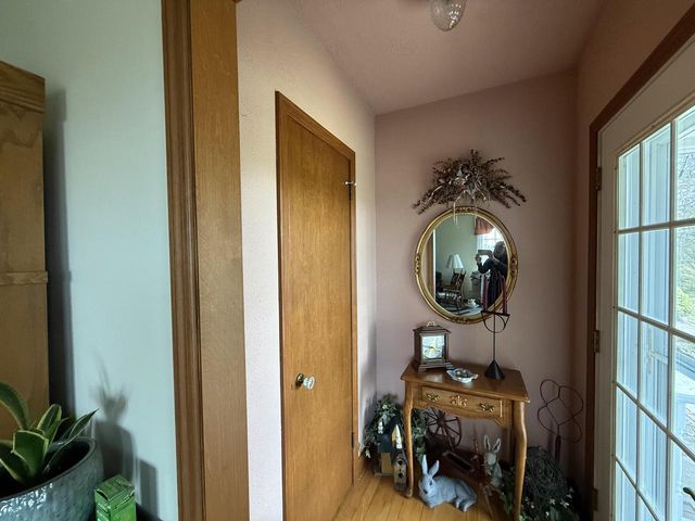 7308 County Highway R, Two Rivers, WI 54241