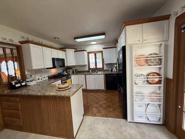 7308 County Highway R, Two Rivers, WI 54241