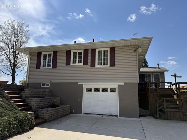 7308 County Highway R, Two Rivers, WI 54241