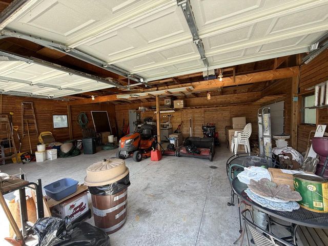 7308 County Highway R, Two Rivers, WI 54241