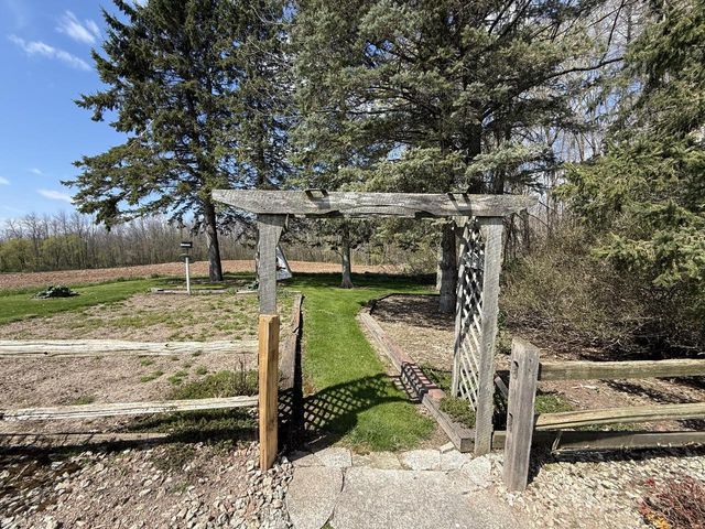 7308 County Highway R, Two Rivers, WI 54241