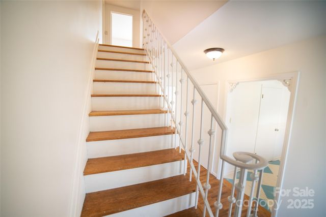 203 Morehead Street, Morganton, NC 28655