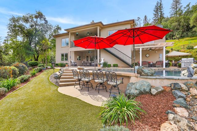 4554 Cross Creek Rd, Cool, CA 95614