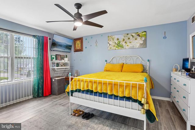 1120 LAMBERT DR, Westampton, NJ 08060