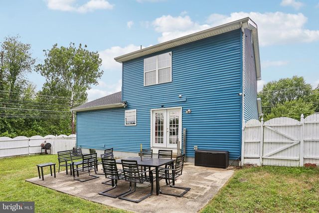 1120 LAMBERT DR, Westampton, NJ 08060