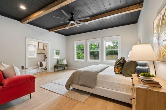 3821 Oaklawn Drive, Fort Worth, TX 76107