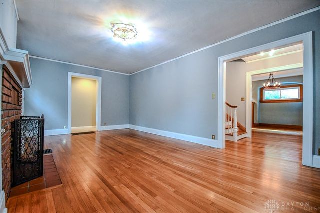 15 Lonsdale Avenue, Oakwood, OH 45419