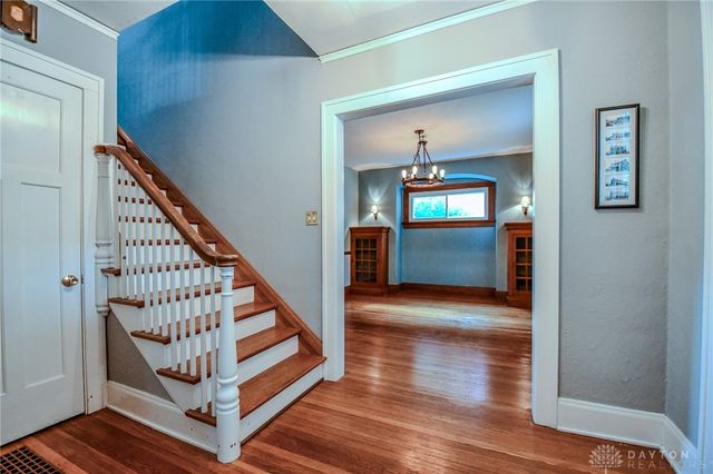 15 Lonsdale Avenue, Oakwood, OH 45419