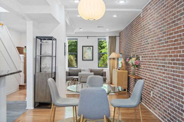 245 ROCK CREEK CHURCH RD NW, Washington, DC 20011