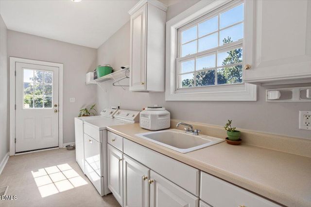 2011 Whittington Drive, Raleigh, NC 27614