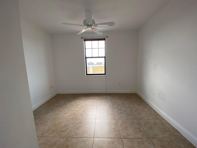 511 LUCERNE Avenue 313, Lake Worth Beach, FL 33460