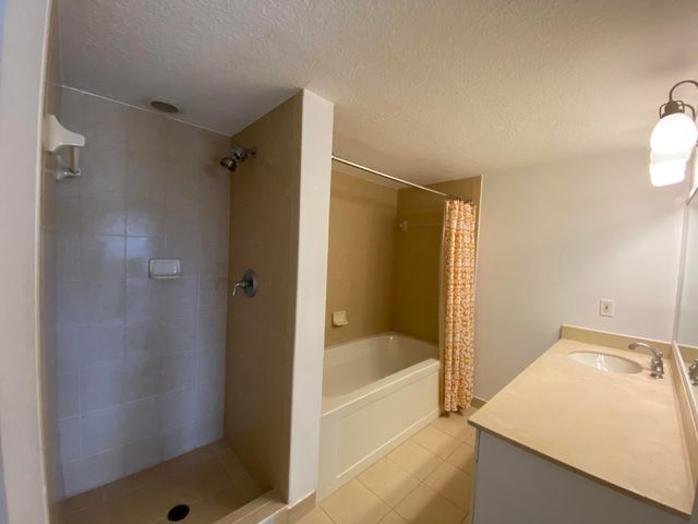 511 LUCERNE Avenue 313, Lake Worth Beach, FL 33460