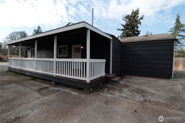 8801 SW Custer Road, Lakewood, WA 98499