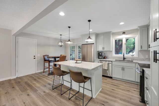 1701 W River Street, Monticello, MN 55362