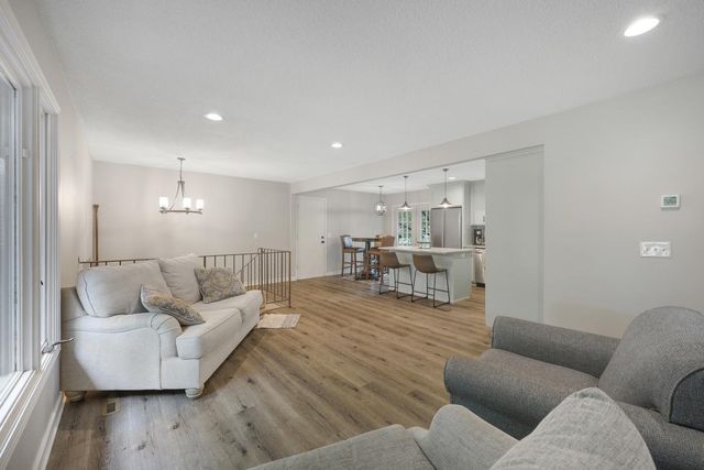 1701 W River Street, Monticello, MN 55362