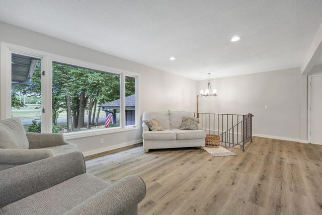 1701 W River Street, Monticello, MN 55362
