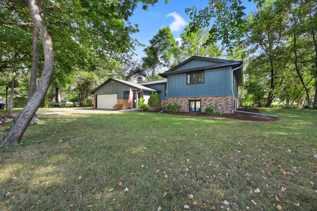 1701 W River Street, Monticello, MN 55362