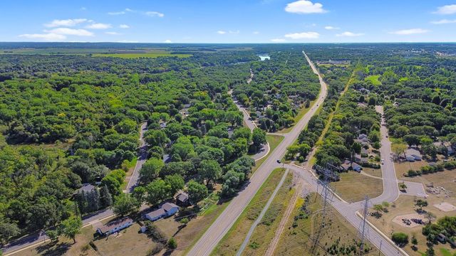 1701 W River Street, Monticello, MN 55362