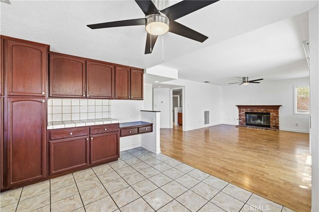41519 W 51st W, Quartz Hill, CA 93536