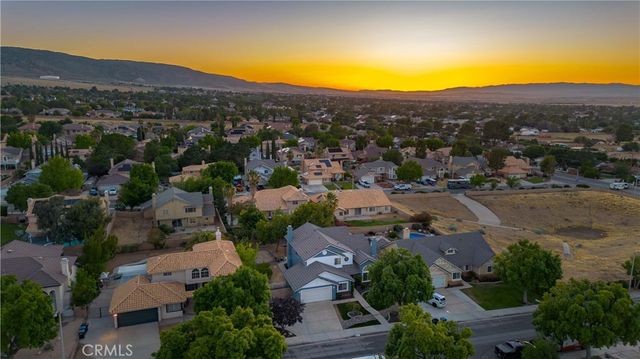 41519 W 51st W, Quartz Hill, CA 93536