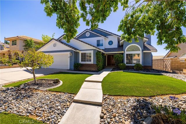 41519 W 51st W, Quartz Hill, CA 93536