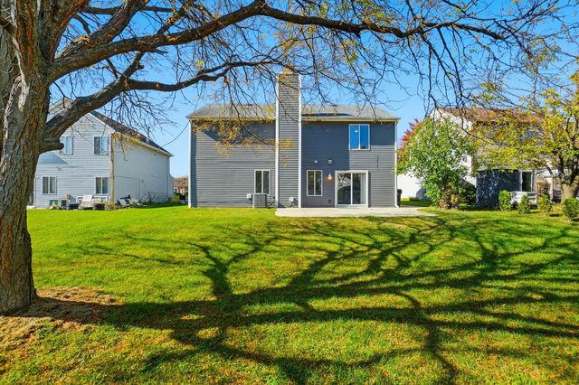 1101 Ashford Lane, Westmont, IL 60559