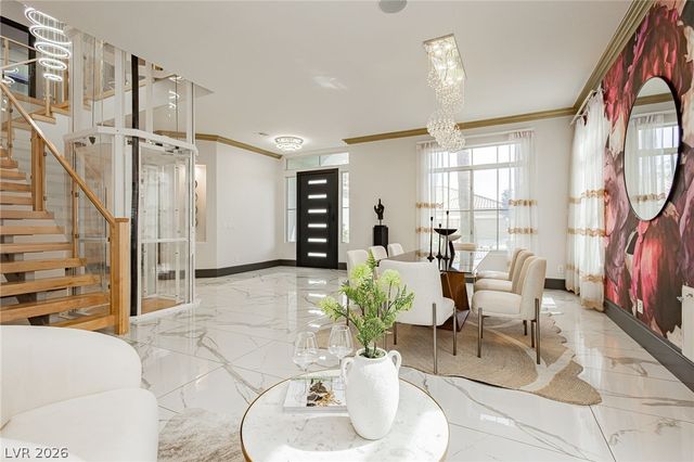 9498 Malasana Court, Las Vegas, NV 89147