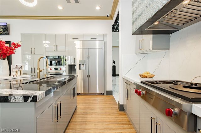 9498 Malasana Court, Las Vegas, NV 89147