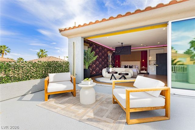 9498 Malasana Court, Las Vegas, NV 89147