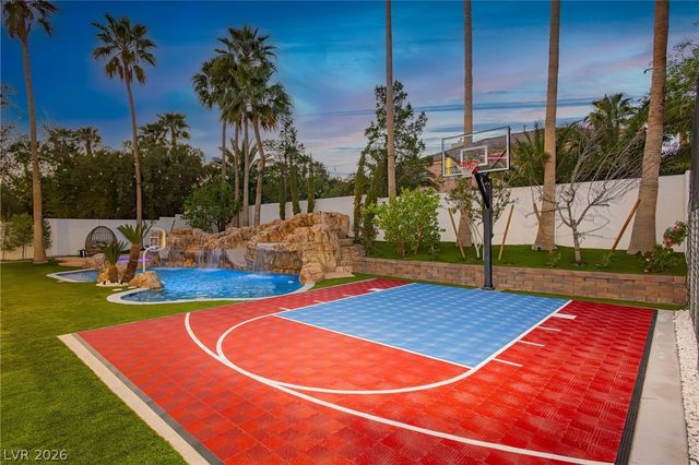 9498 Malasana Court, Las Vegas, NV 89147