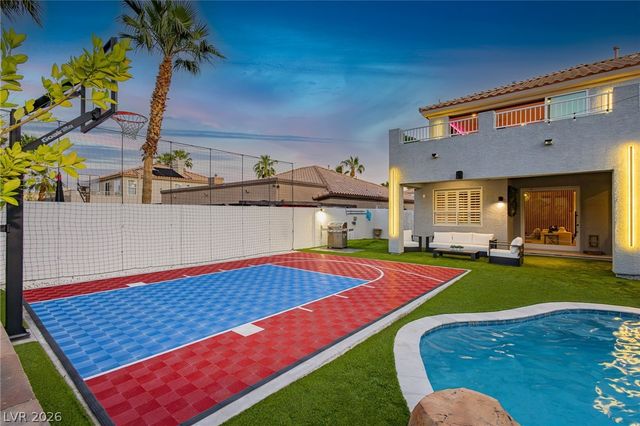 9498 Malasana Court, Las Vegas, NV 89147