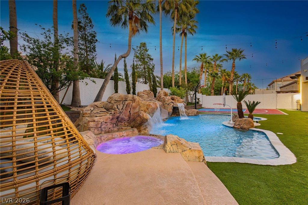 9498 Malasana Court, Las Vegas, NV 89147