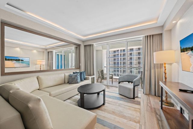 551 N FORT LAUDERDALE BEACH Boulevard H1011, Fort Lauderdale, FL 33304