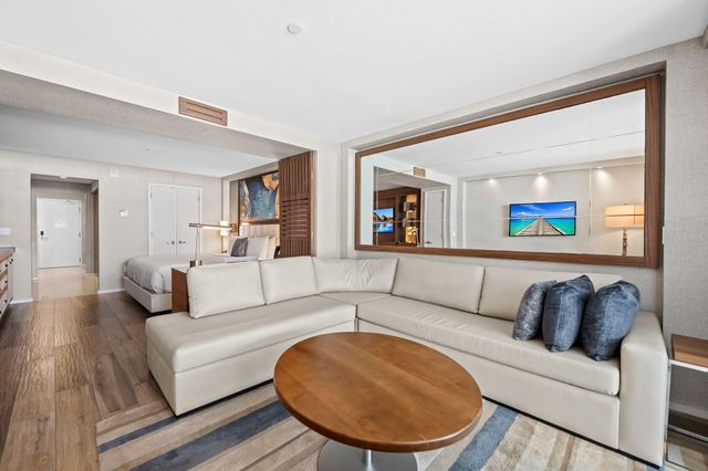 551 N FORT LAUDERDALE BEACH Boulevard H1011, Fort Lauderdale, FL 33304