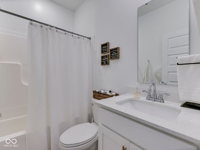 1567 Mitis Street, Greenwood, IN 46143